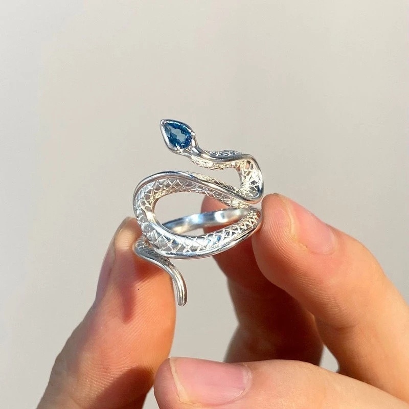 Star Fusion Explosive Geometric Serpentine with Adjustable Opening Topaz Jewelry Female Animal Ring