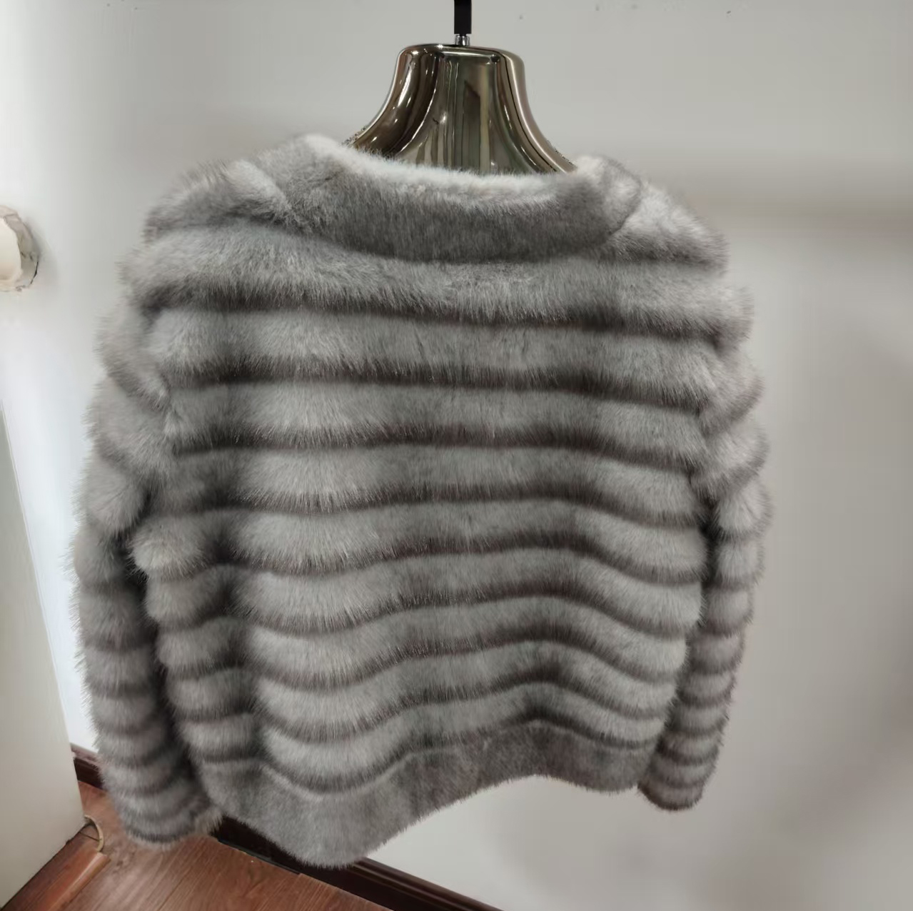 Elegant Womens Winter Cozy Velvety Artificial Mink Outerwear with High Fashion Appeal