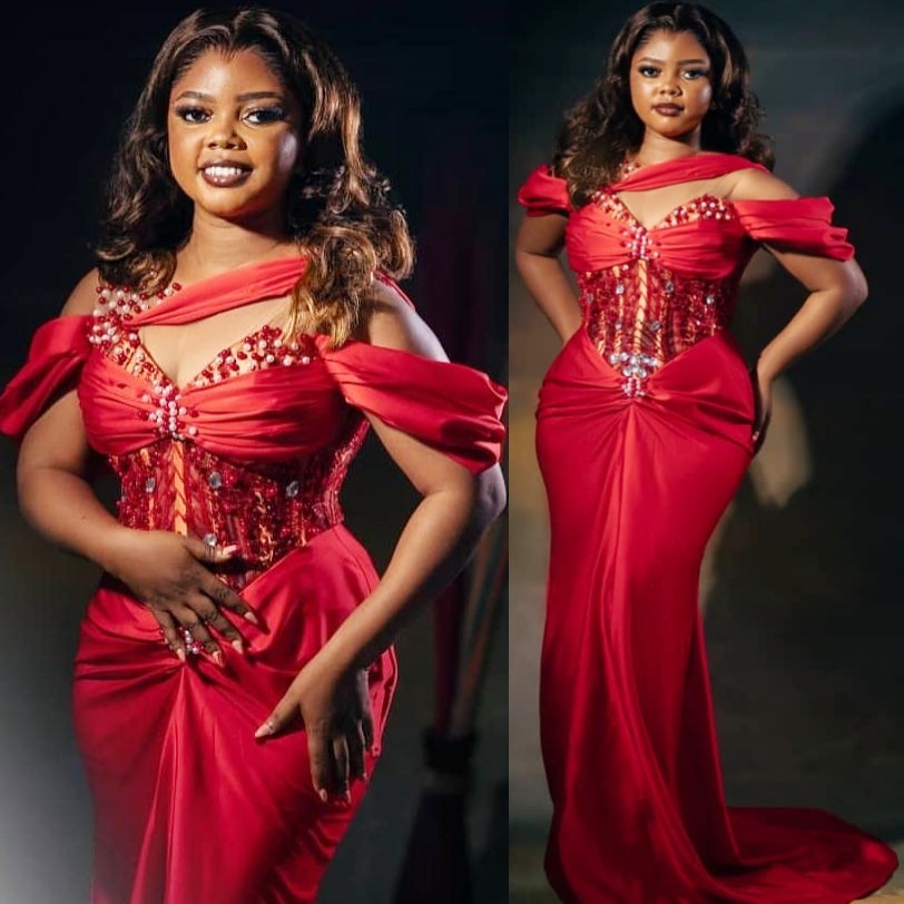 Red Mermaid Plus Size Prom Dresses 2025 Beaded Crystals Satin Sheer Neck Evening Formal Party Second Birthday Engagement Gowns Dress For Special Occas