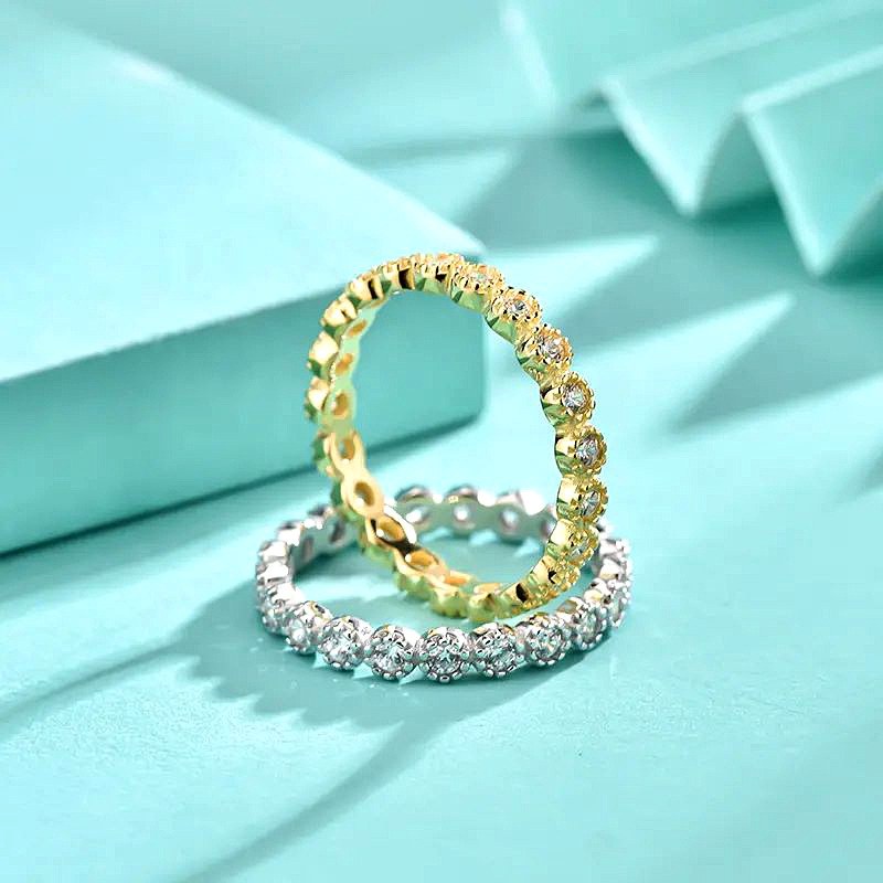 Sophisticated Unisex 925 Sterling Jewelry Piece with Polished Surface & Clear Cz Gemstones