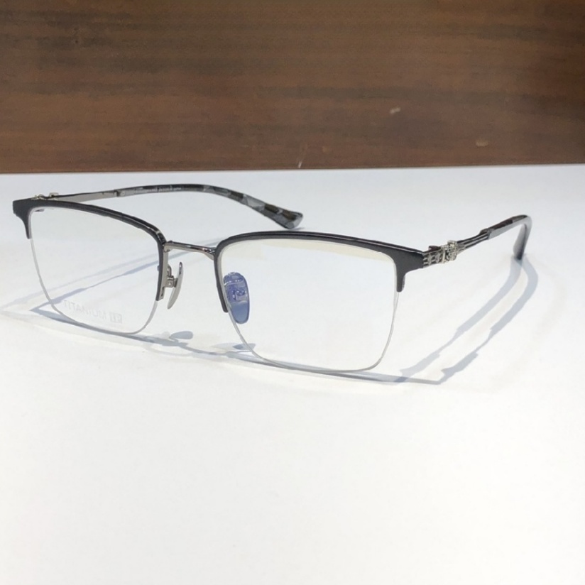 High Quality Men optical glasses Classic Luxury Designer Women eyeglass Titanium Punk Business Design Prescription Spectacle Frames with box 8094 SIZE