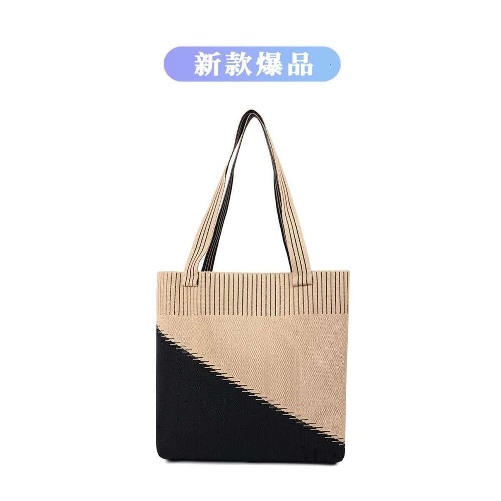 New High Appearance Large Capacity Shoulder Bag Luxury Small Fragrant Style Women's Bag for College Students