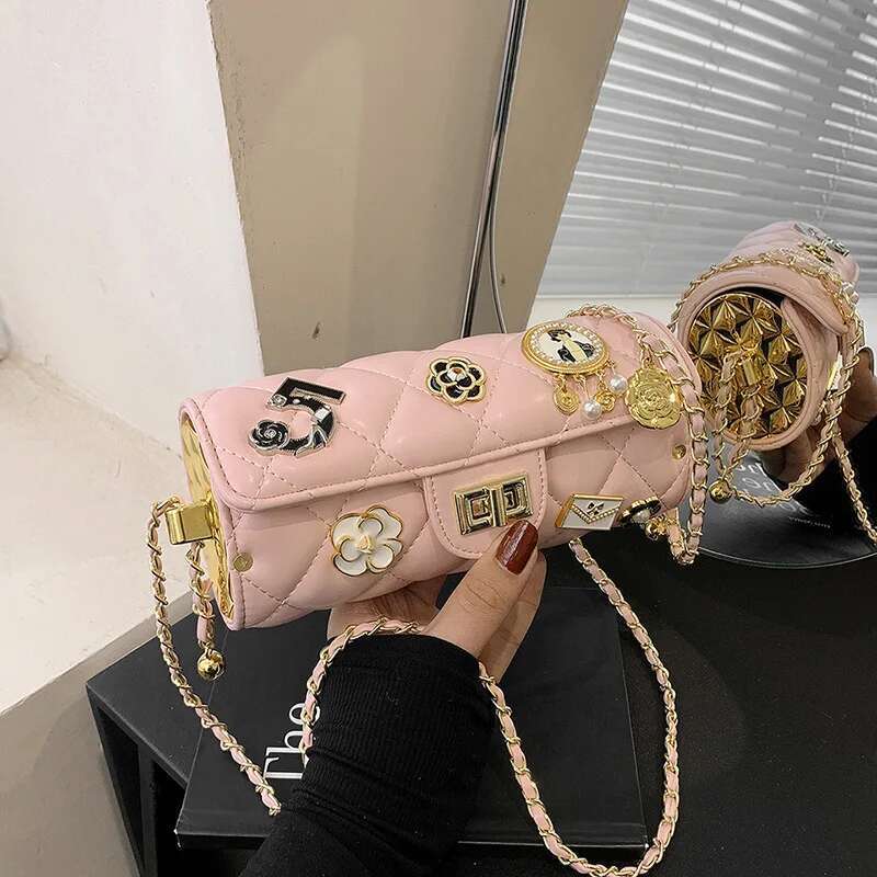 Fashionable Cool Women New Design Badge Crossbody Cylinder Advanced Sense Chain Shoulder Bag