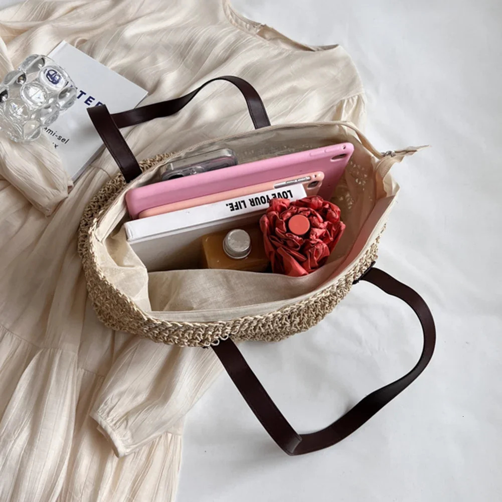 Womens shoulder bag Bohemian grass bottom summer beach womens armrest large casual knitted shopping 250428