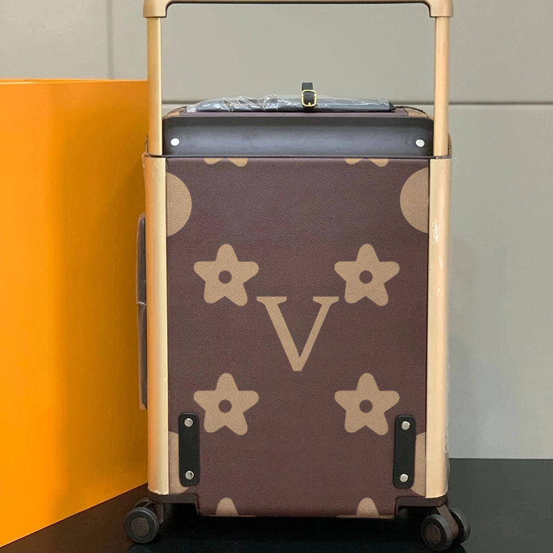 Designer Suitcases Aluminum alloy silver leather 20 inches Carry Luggage Men Trolley Rolling Bag Brand