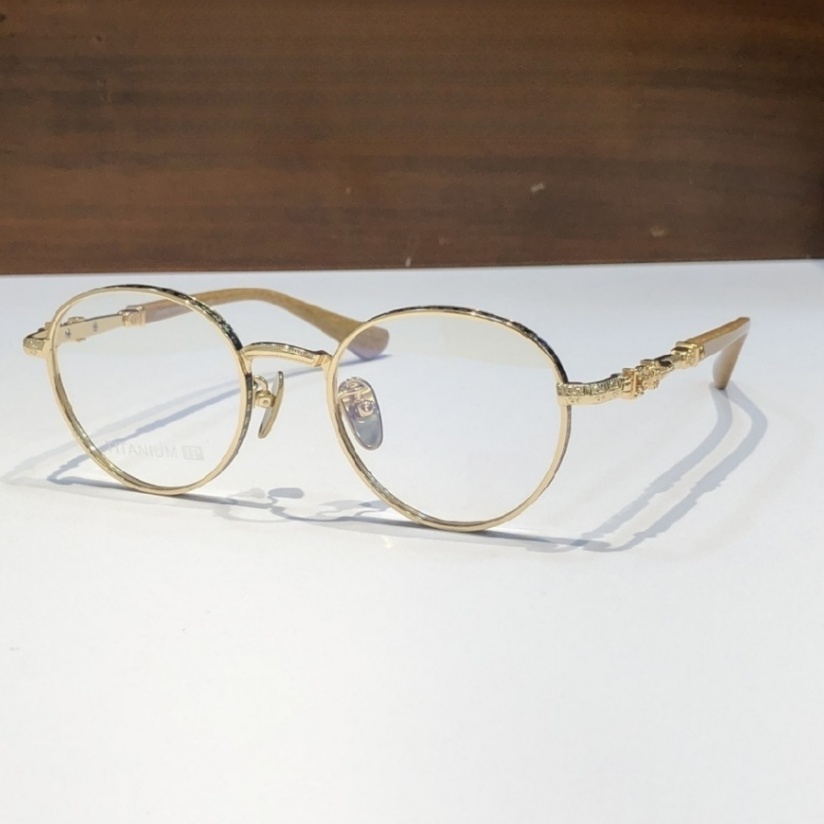 High Quality Men optical glasses Classic Luxury Designer Women eyeglass Titanium Punk Business Design Prescription Spectacle Frames with box 8073 SIZE