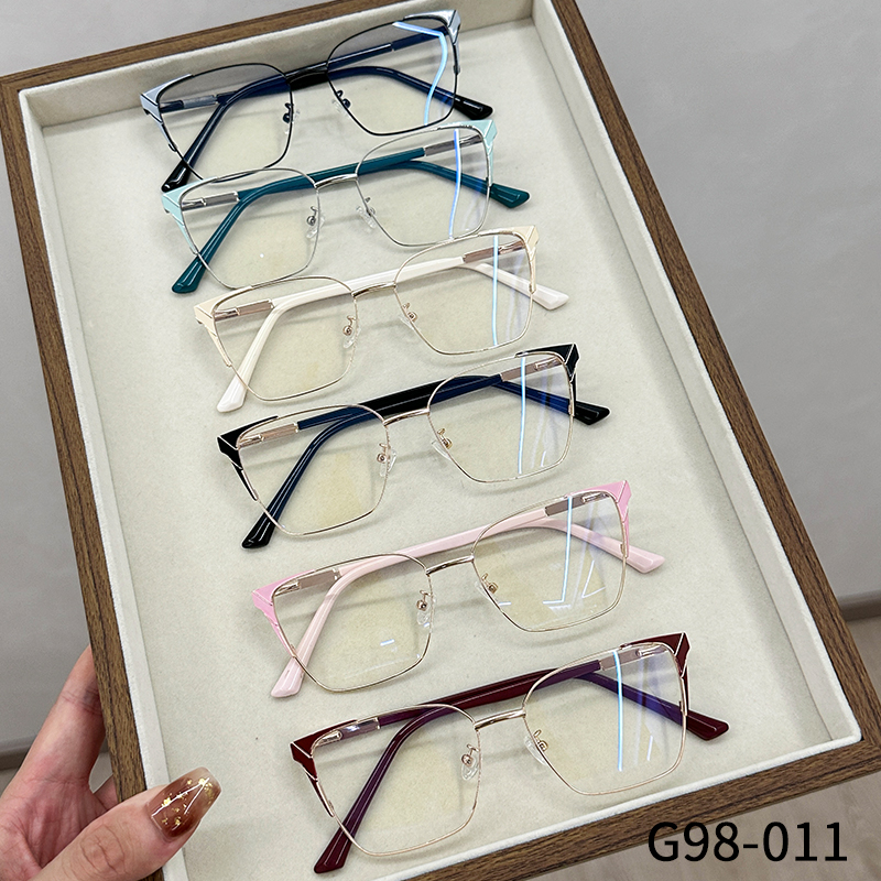New Men Womens Sunglasses Hundred Matching Anti Blue Reading Glasses Metal Eyeglasses Frame net Red Vegan Face Repair Designer Decorative Glasses Can 