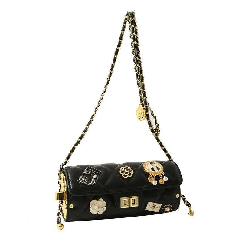 Fashionable Cool Women New Design Badge Crossbody Cylinder Advanced Sense Chain Shoulder Bag