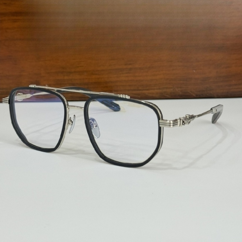 High Quality Men optical glasses Classic Luxury Designer Women eyeglass Titanium Punk Business Design Prescription Spectacle Frames with box 8005 SIZE