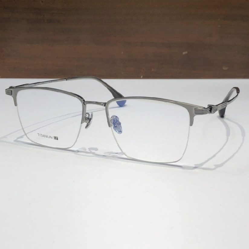 High Quality Men optical glasses Classic Luxury Designer Women eyeglass Titanium Punk Business Design Prescription Spectacle Frames with box 5407 SIZE