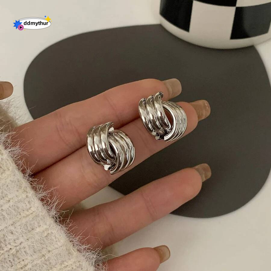 Vintage Geometric Interweaving Non Pierced Clip on Earrings for Ladies Irregular Line Design Ear Clips Wedding Party Jewelry ddmythur