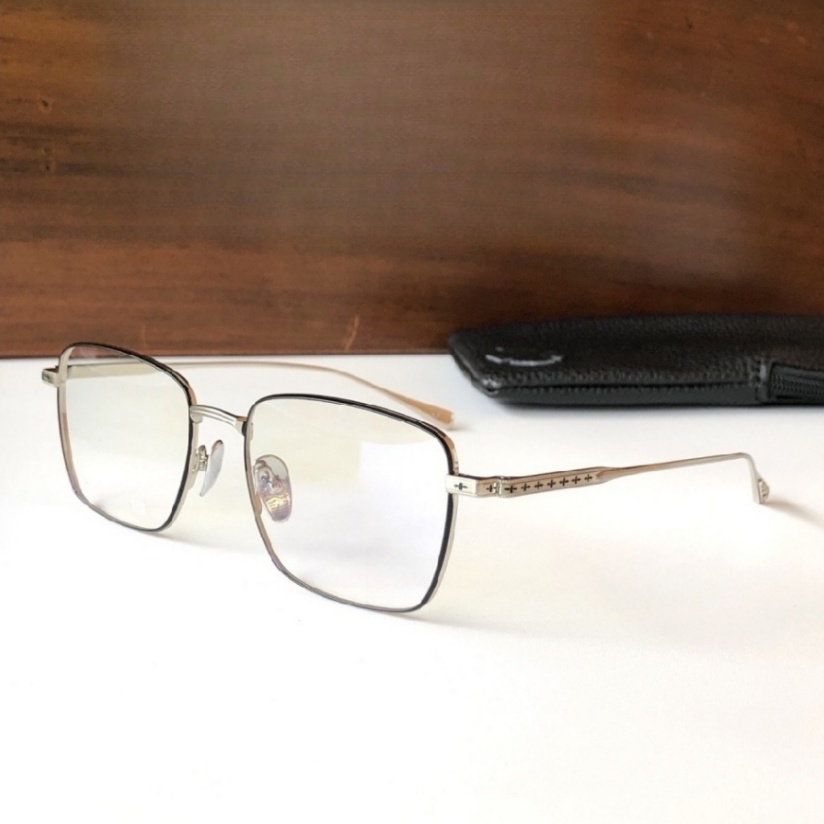 High Quality Men optical glasses Classic Luxury Designer Women eyeglass Titanium Punk Business Design Prescription Spectacle Frames with box 8010 SIZE