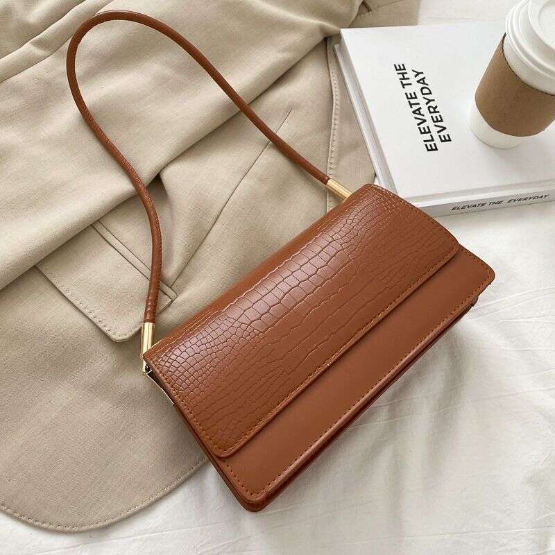 Small niche design armpit 2025 new high-end texture versatile single shoulder crossbody bag for women