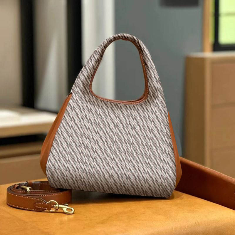 2025 Designer Lana 23 Basket Leather Magnetic Buckle Crossbody Fabric Lining Wallet Bucket Versatile Shoulder Bag
