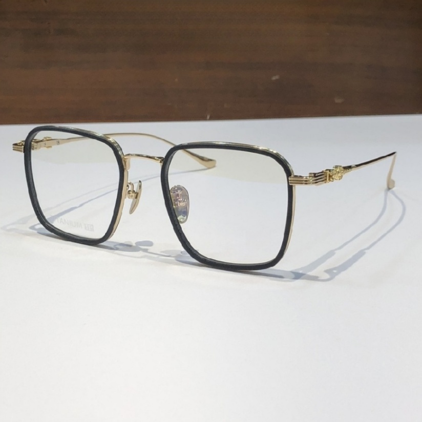 High Quality Men optical glasses Classic Luxury Designer Women eyeglass Titanium Punk Business Design Prescription Spectacle Frames with box 8105 SIZE