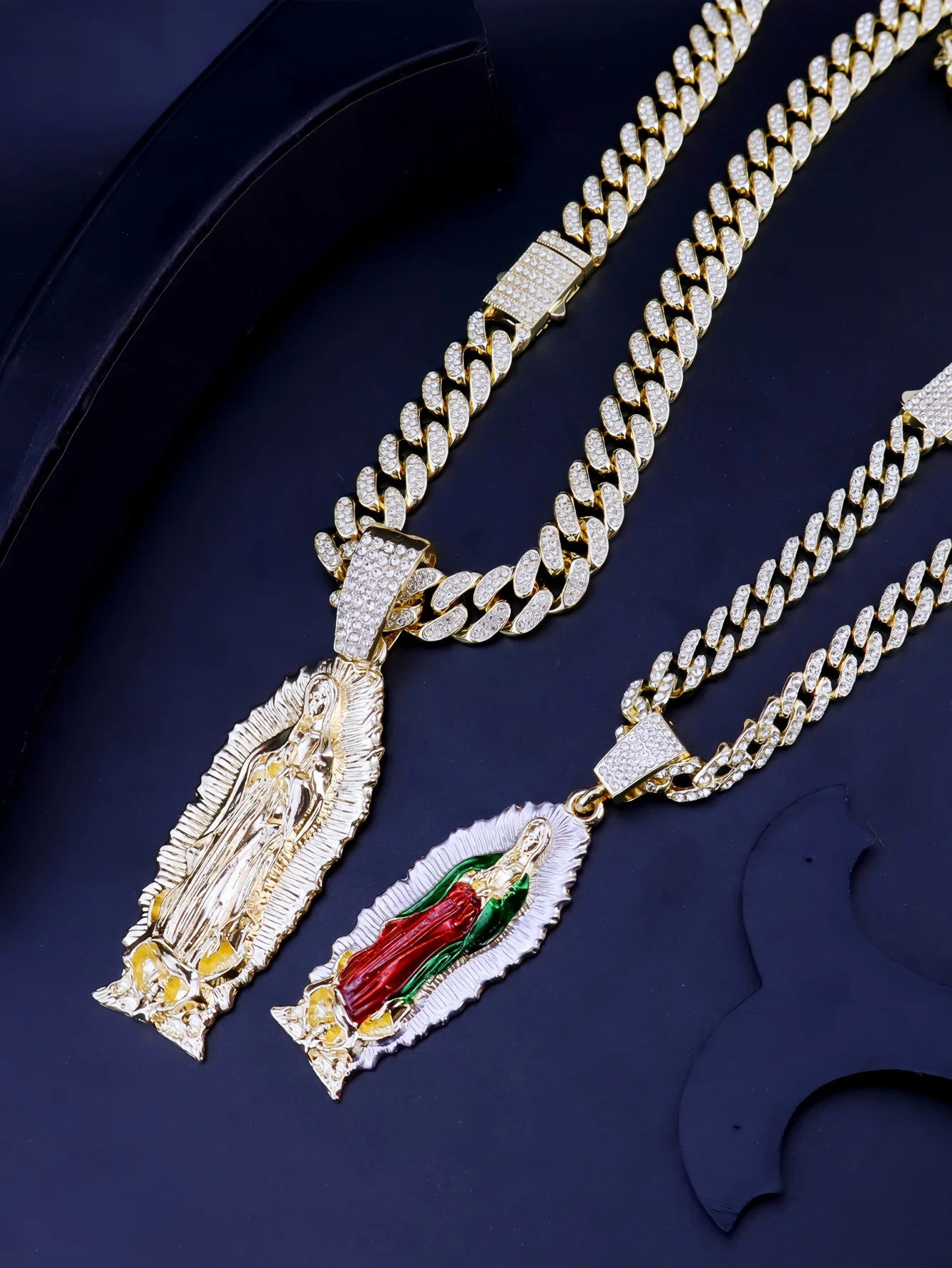 1 Piece Hip Hop Rock Punk Style 14K Gold Plated Virgin Mary Mother Pendant Necklace for Men and Women Cuban Chunky Chain 250509