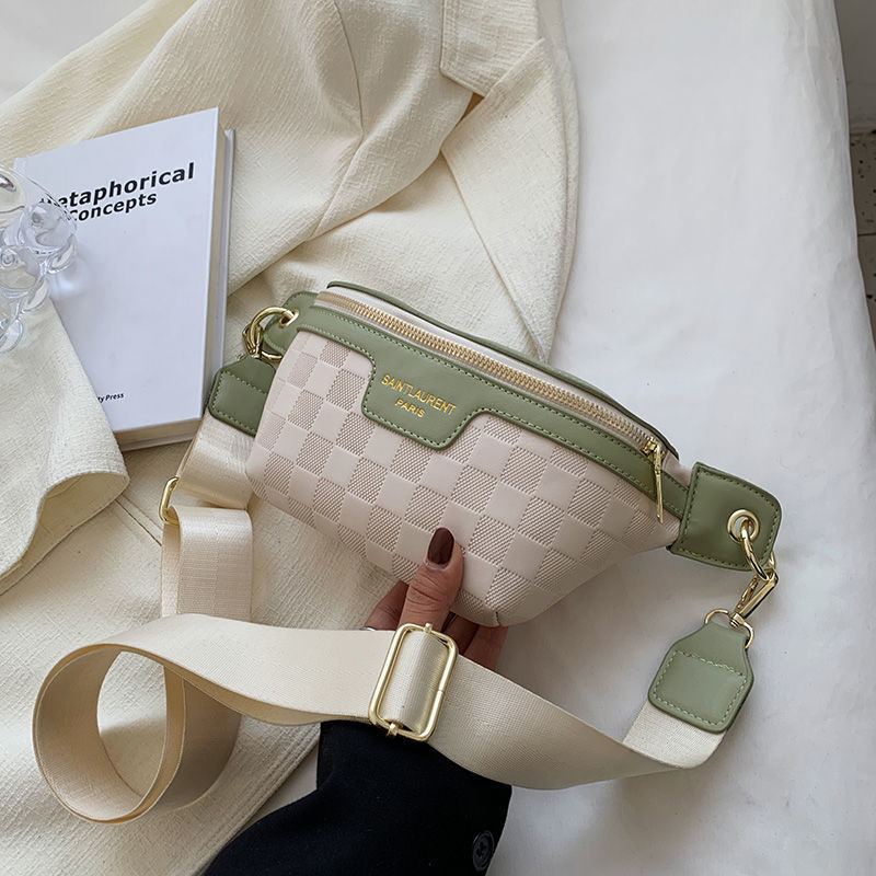 Celebrity Crossbody Bags: Stylish Small Shoulder Bag with Wide Strap, Fashionable Fanny Pack Women, Lightweight for Daily Use