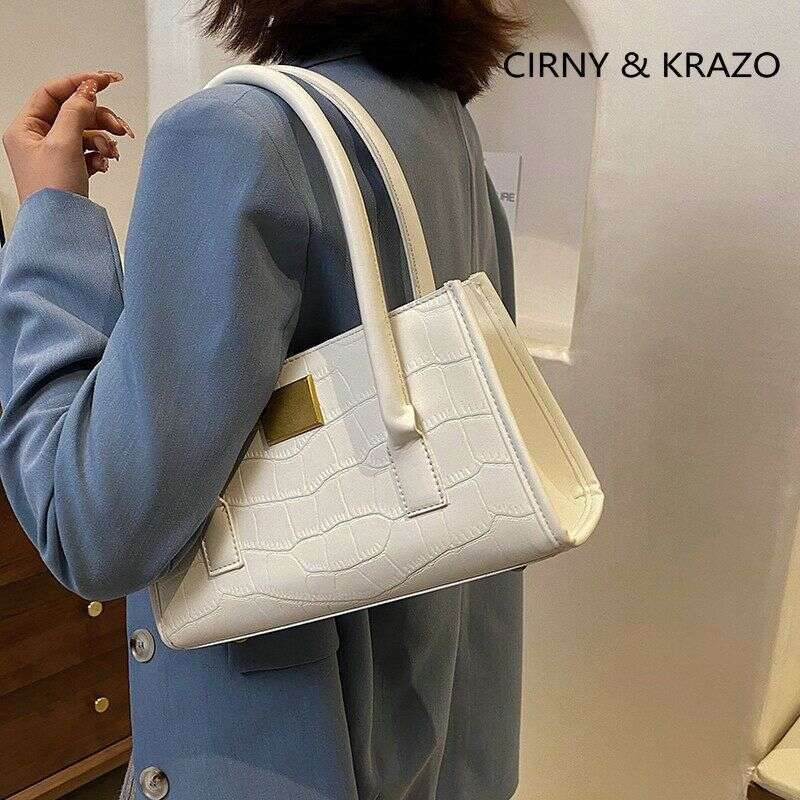 Fashion Women's Large Capacity 2025 New Trendy Versatile High end Western Style Single Shoulder Underarm Small Square Bag