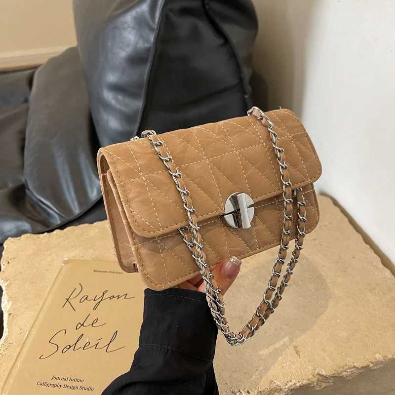 Fashion Women 2025 New Trendy High End Fashionable Versatile Single Shoulder Crossbody Bag Stylish Small Square Messenger Bag Z250512