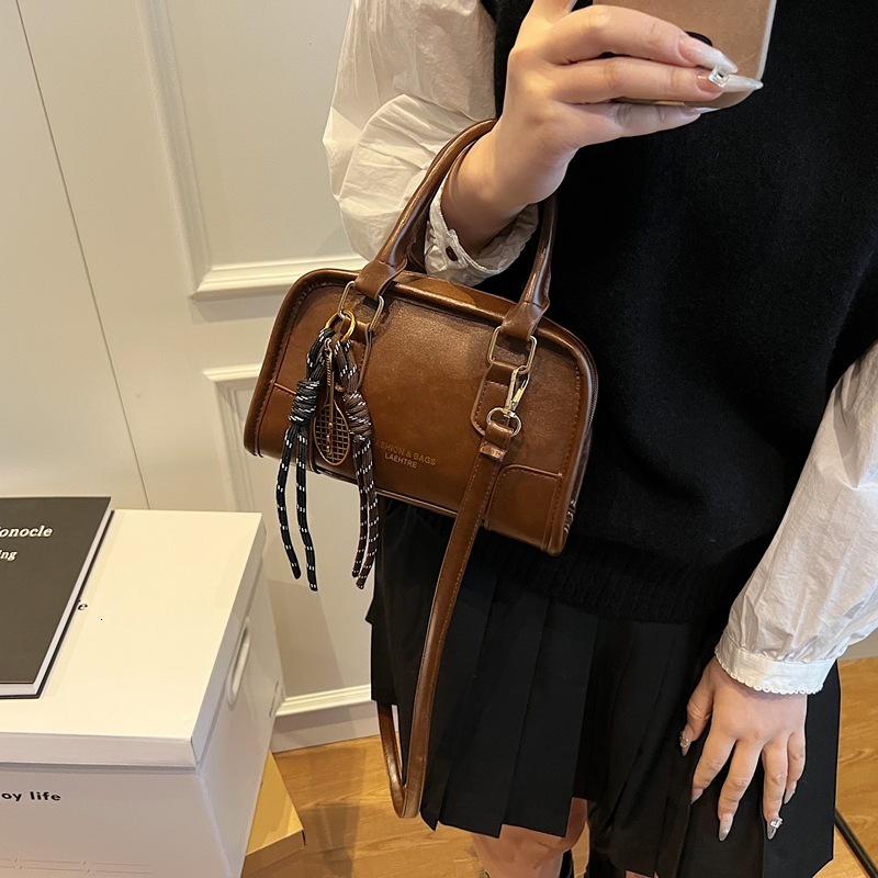 Top Quality Brand High Quality New Style Free Delivery Designer Bag This Year's Popular Small For Women In Autumn And Winter, Versatile 2024 New 