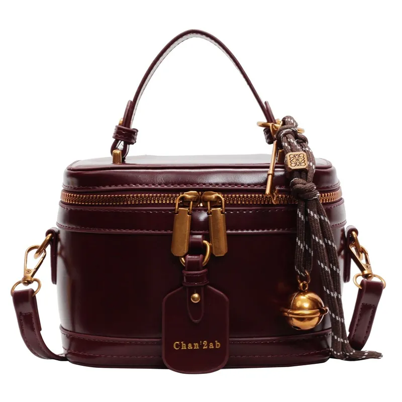 2025 designer bags shoulder tote bags for womans should bag red black brown summer new fashionable versatile bag