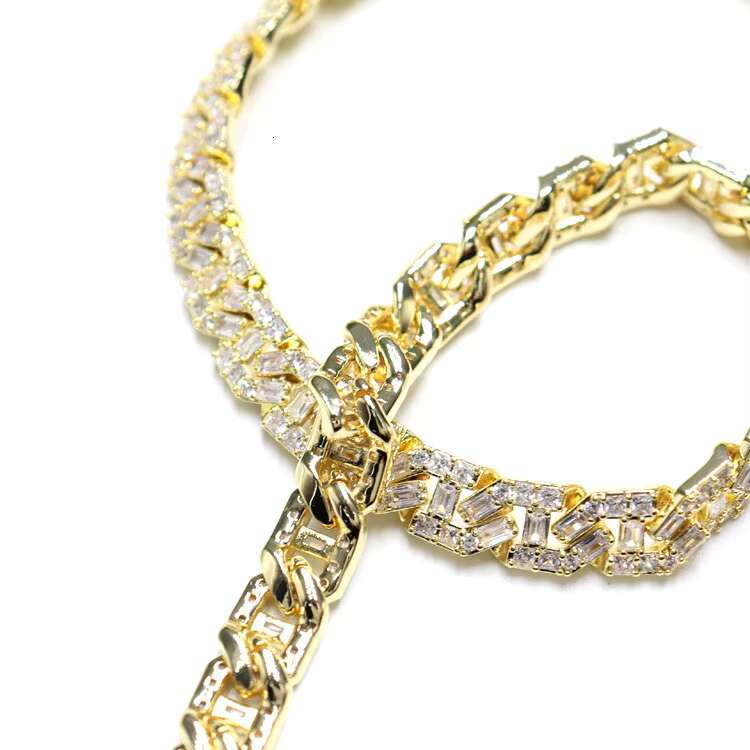 Luxury Hip Hop Bling Men Women Jewelry 15mm Brass Zircon Diamond Iced Out Cuban Link Chain Necklace Bulk Order