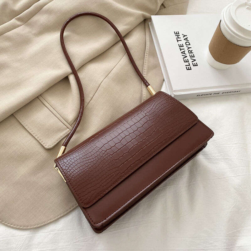 Small niche design armpit 2025 new high-end texture versatile single shoulder crossbody bag for women