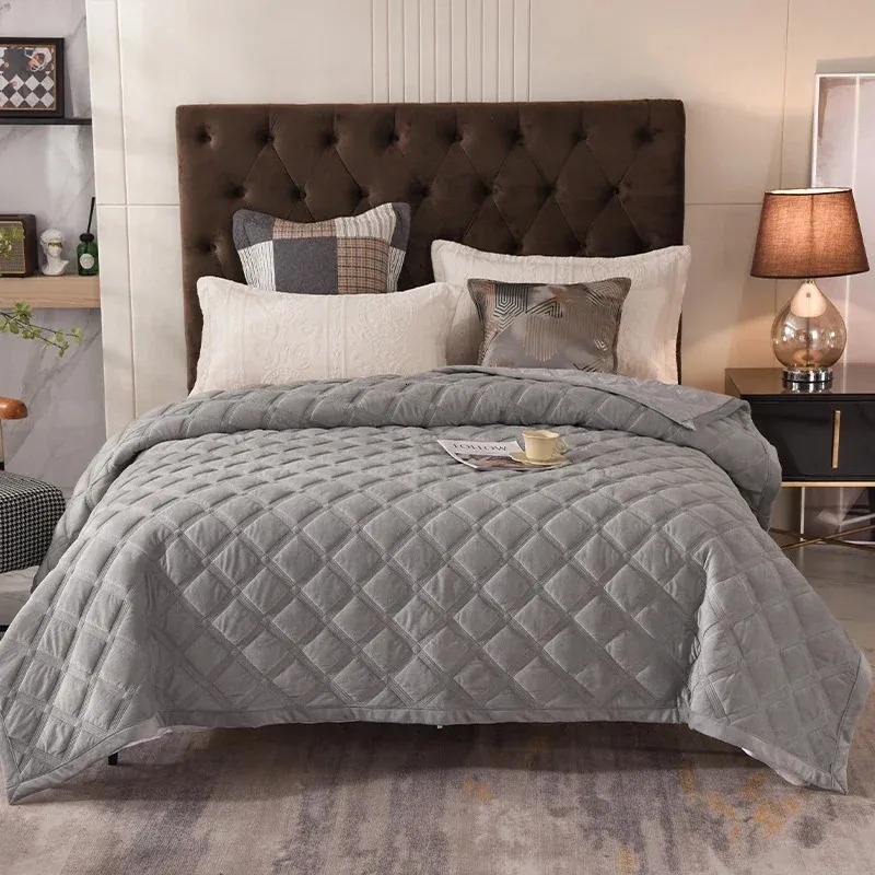 Solid Embroidered Bedspread Quilt Set 3pcs Quilted Bedding Cotton Quilts Bed Covers Pillowcase Blanket King Queen Size Coverlets 252033 DJ3