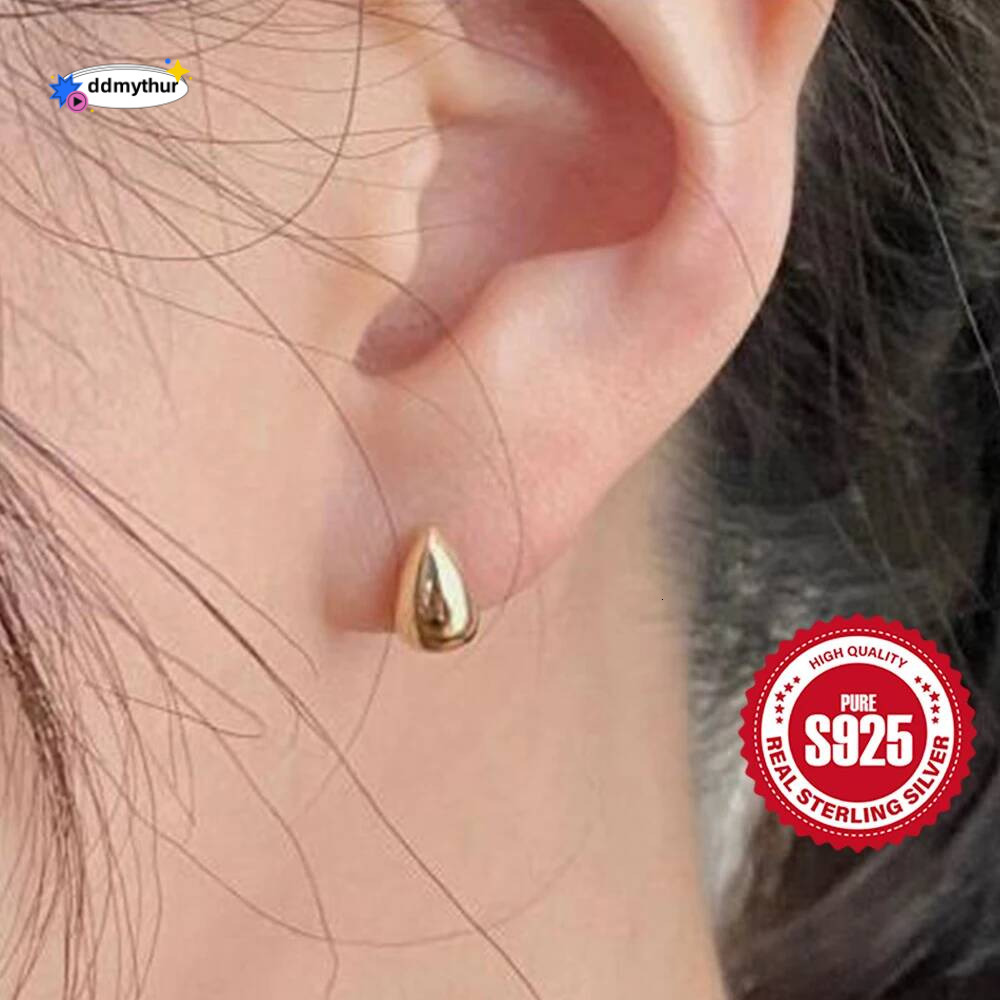 Korean Sterling Sier Glossy Water Drop Earrings Women's Fashionable And Simple Perforated Earring Party Boutique Jewelry ddmythur