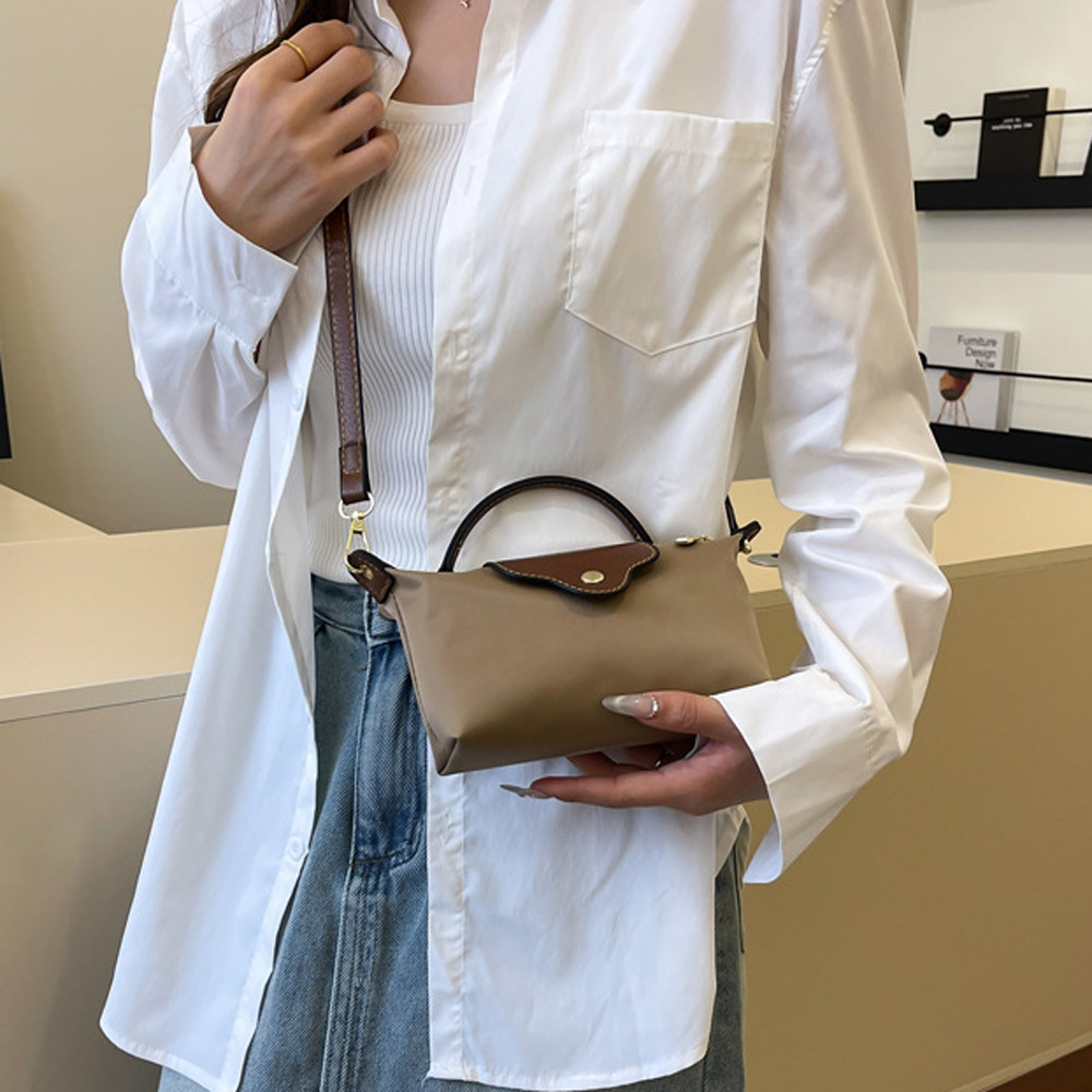 Women's 2025 Designer Elegant Nylon Handbag Retro Print Luxury Small Square Shoulder / Crossbody Bag Free shipping