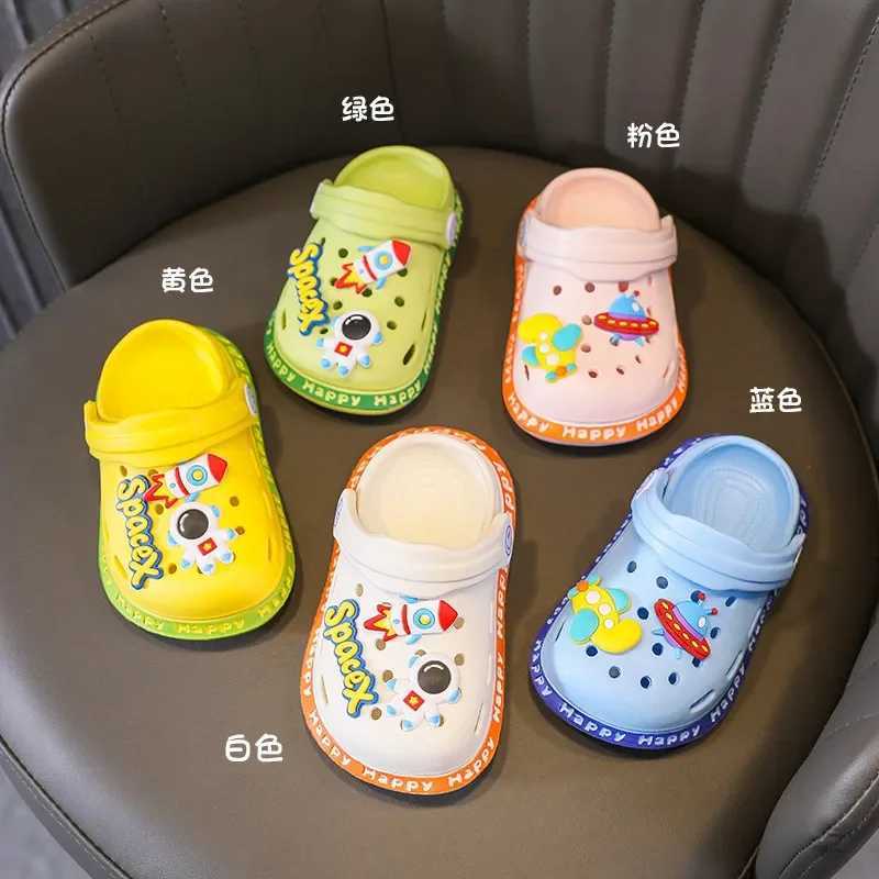 Kids Sandals Hole Childrens Shoes Slippers Soft Anti-Skid DIY Design Hole Baby Shoes Sandy Beach For Boys Girls Z250510-1