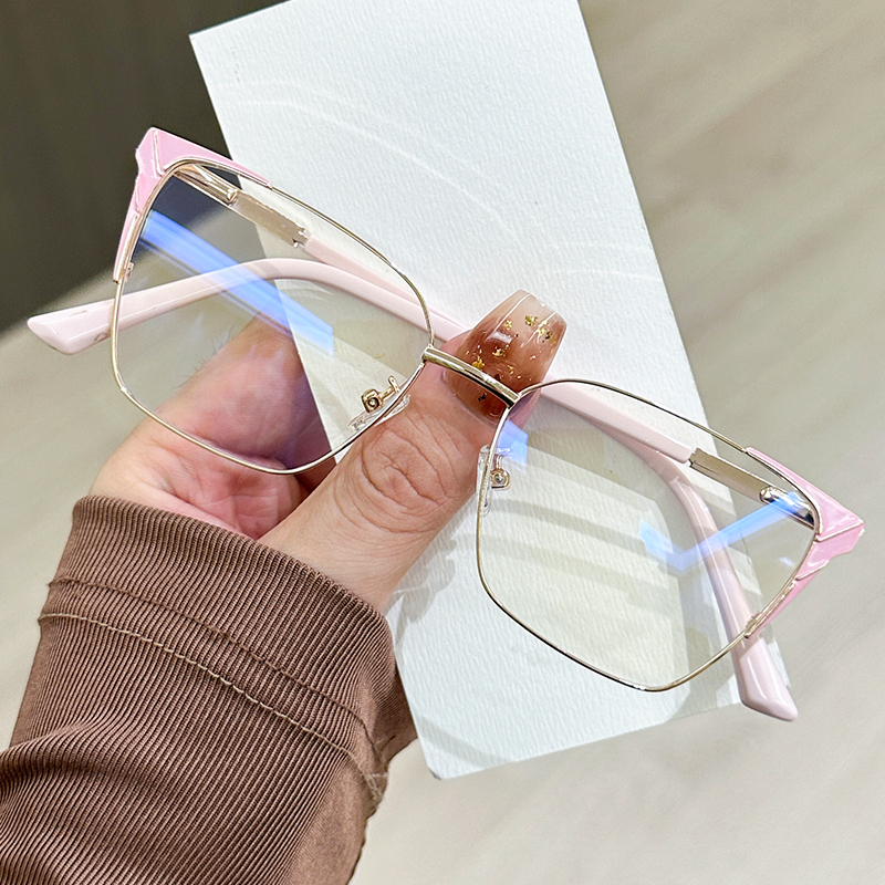 New Men Womens Sunglasses Hundred Matching Anti Blue Reading Glasses Metal Eyeglasses Frame net Red Vegan Face Repair Designer Decorative Glasses Can 