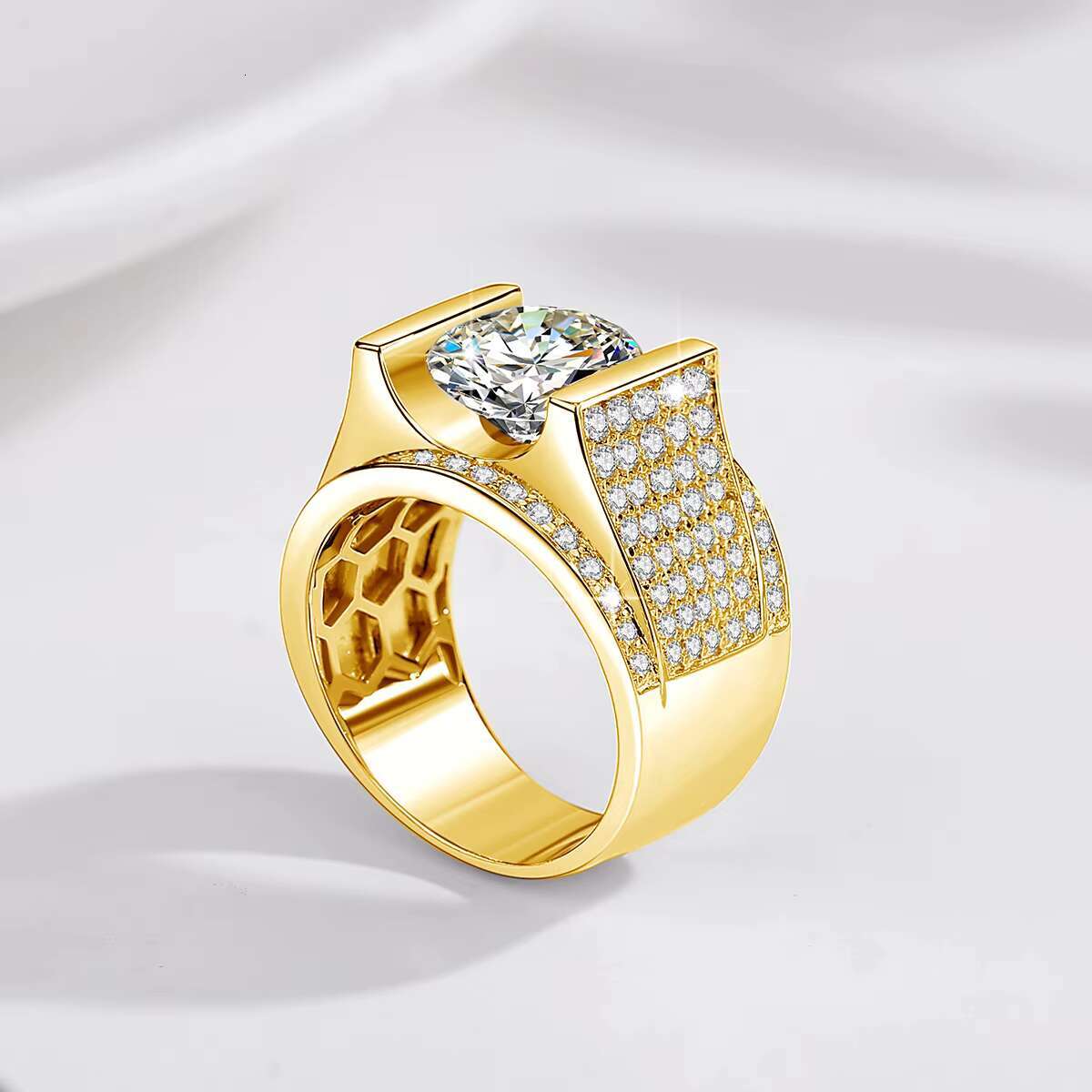 Jewelry Dropshipping Hip Hop Style Ice Cut Stone 4 Ct Diamonds Mens Moissanite Ring