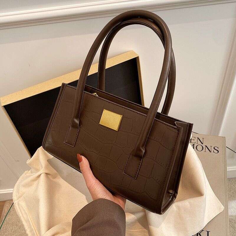 Fashion Women's Large Capacity 2025 New Trendy Versatile High end Western Style Single Shoulder Underarm Small Square Bag