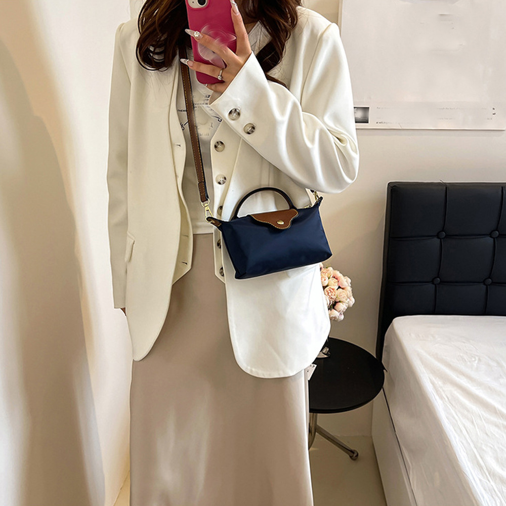 Women's 2025 Designer Elegant Nylon Handbag Retro Print Luxury Small Square Shoulder / Crossbody Bag Free shipping