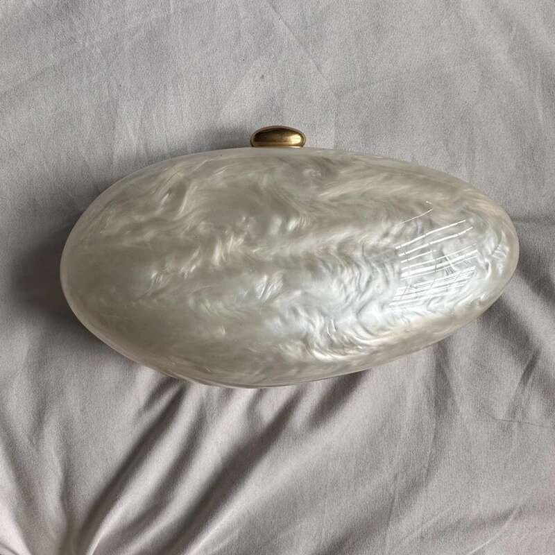 Dinner Bag Egg Shell Clutch Bag Acrylic Women Wedding Evening Party Cute Ivory Pearl Color Purse Handbag Summer New KQ