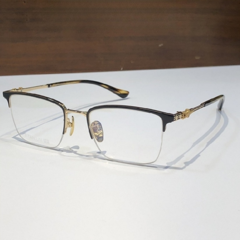 High Quality Men optical glasses Classic Luxury Designer Women eyeglass Titanium Punk Business Design Prescription Spectacle Frames with box 8094 SIZE