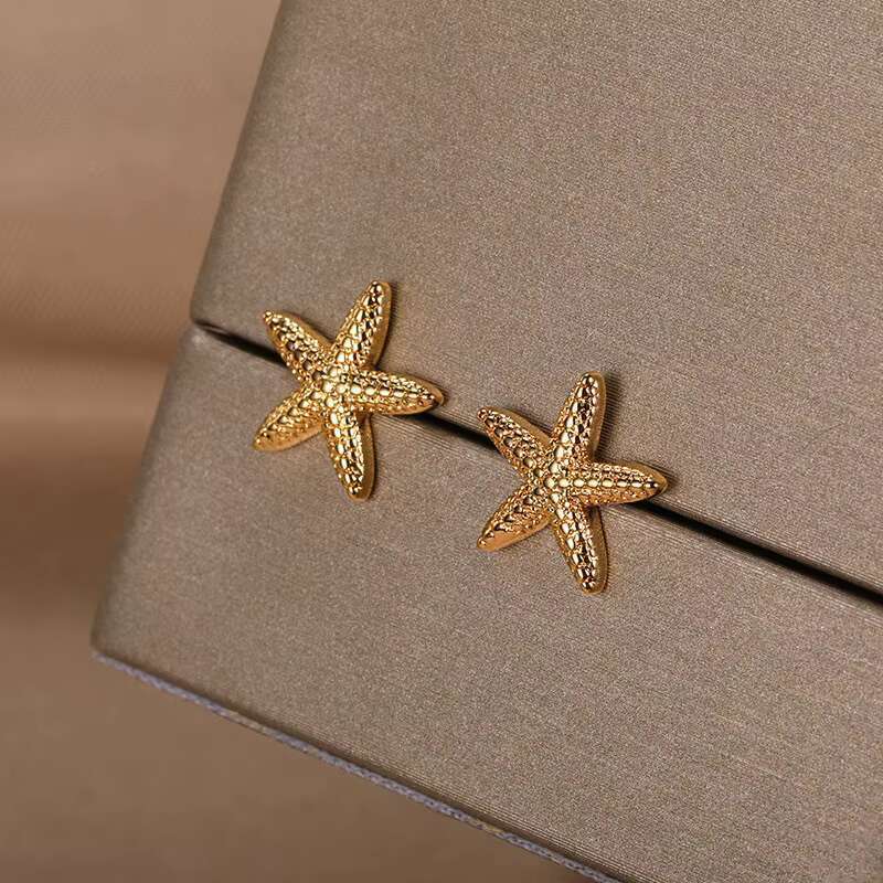 new women's stainless steel gold starfish earrings 2025 popular perforated jewelry birthday gift