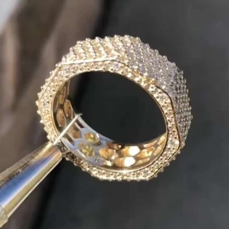 Hiphop men's and women's boutique jewelry ice out gold-plated pure silver GRA certificate VVS carbon silica ring