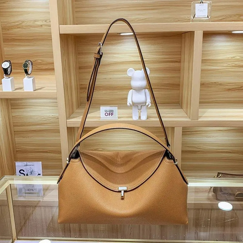 Genuine Bags Ladies - Elegant Leather Hobo Handbags With T-lock, Stylish Shoulder Bag For City Life New Free Delivery Designer Bag