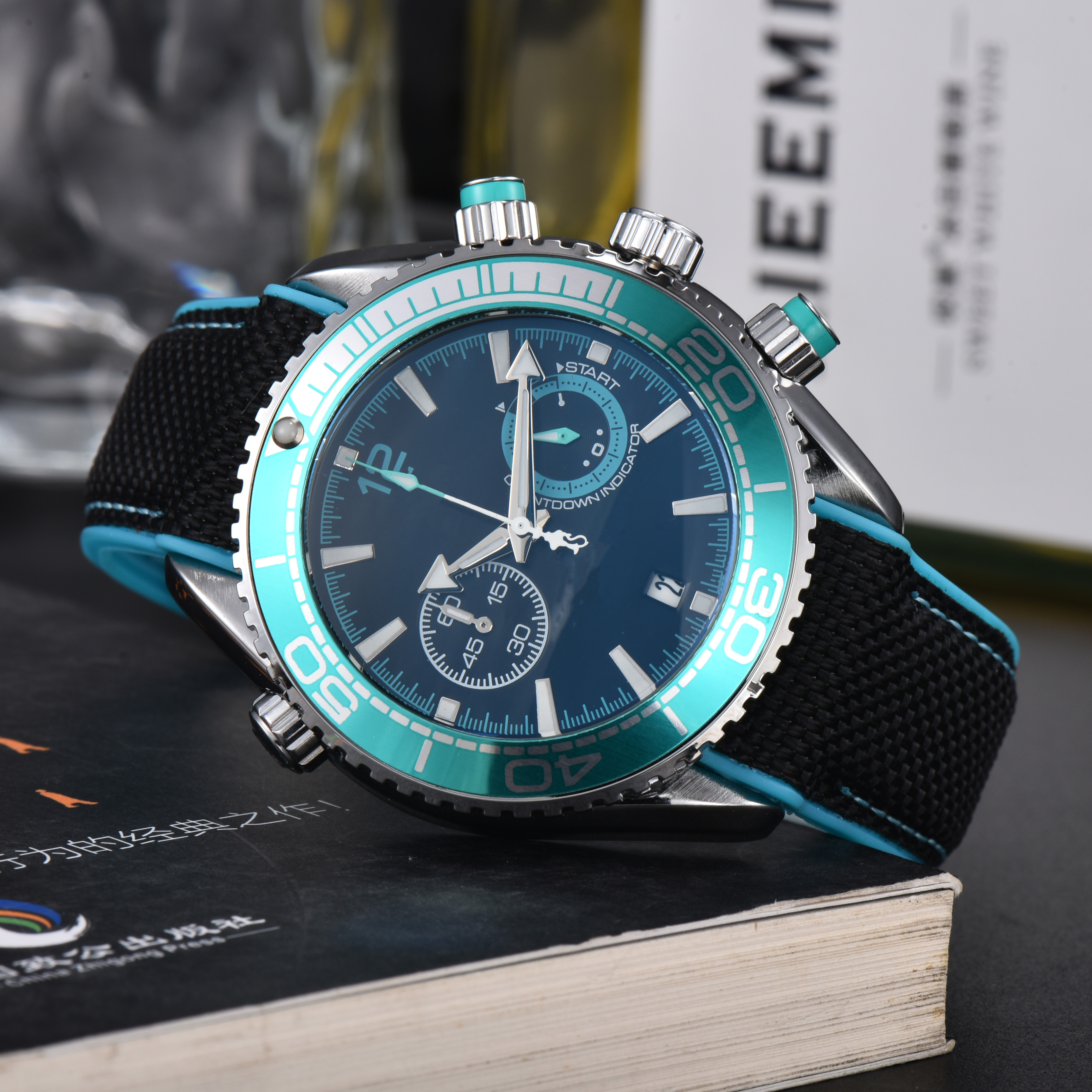 Men's master Watches Designer watch 44mm Designer Quartz Mens Watch With Stainless Steel Fabric Strap Timepiece Fashion Clock