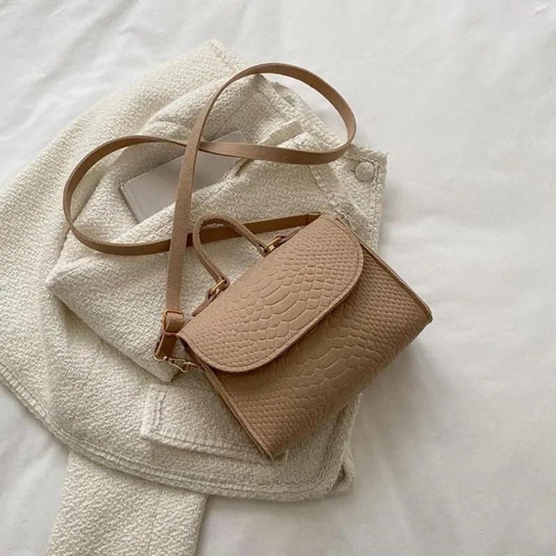 Square Evening Bags: Retro Designer Crossbody Totes For Women, Shoulder Handbags New Free Delivery Designer Bag