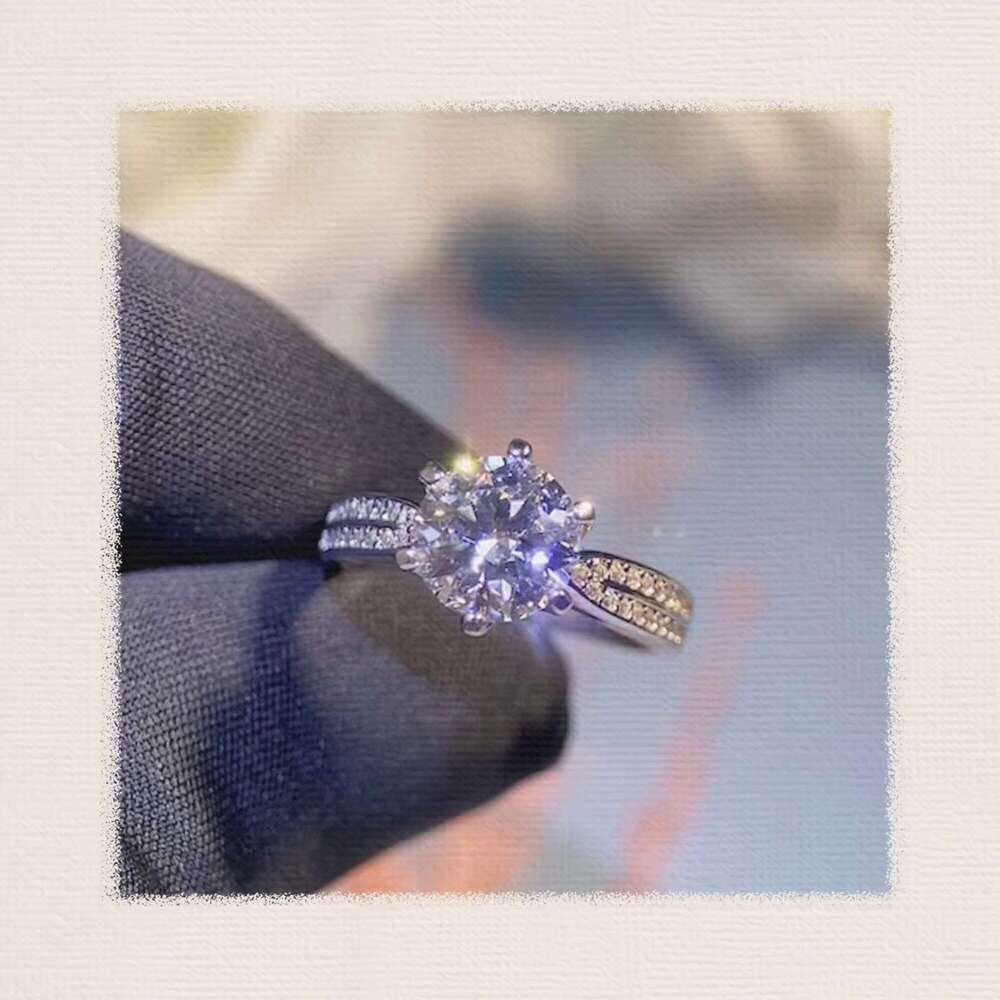 New Trend Pure Silver 1.13ct VVS Women's Main Stone 6.5mm Silica Wedding Ring
