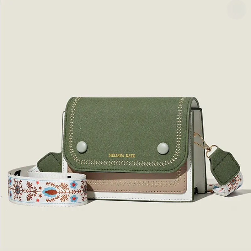 Free Shipping Evening Bags Ladies Messenger Bag Solid Color 2024 Trendy Wide Shoulder Strap Small Square Summer Casual Simple Crossbody