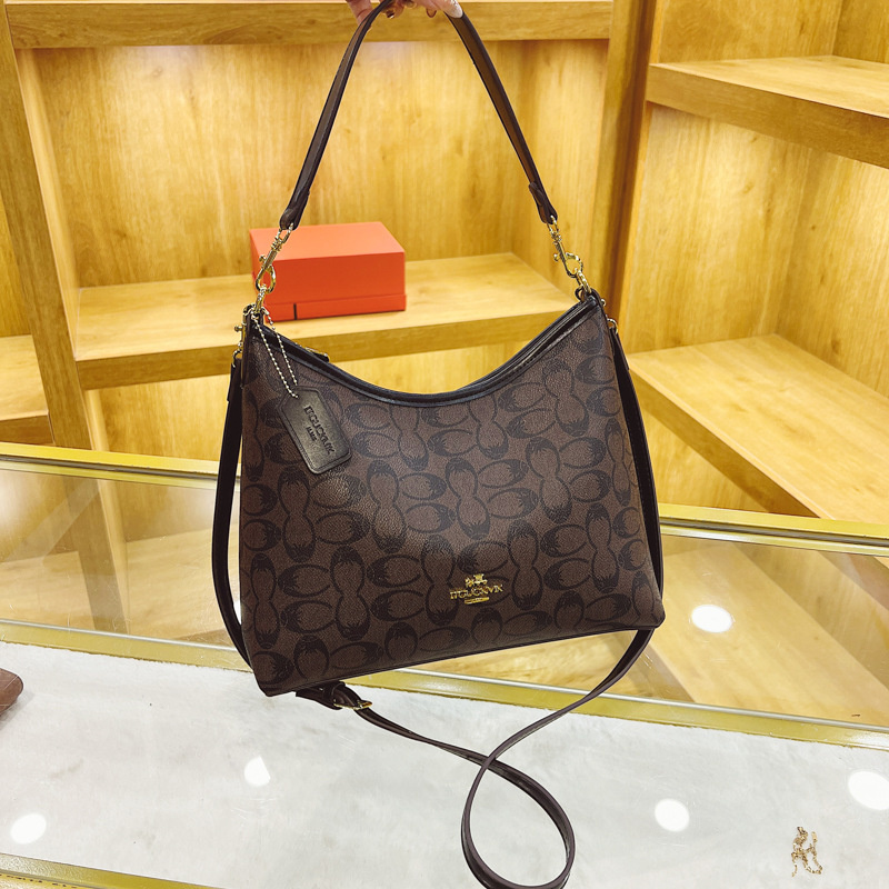 free shipping designers bags for womens 2025 new high end womens bag temperament armpit bag versatile large capacity hand held shoulder bag crossbody 