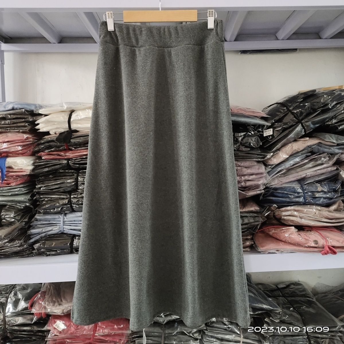L1607 Large size threaded cotton new autumn Korean style pleated A skirt elastic high waist knitted long skirt skirt