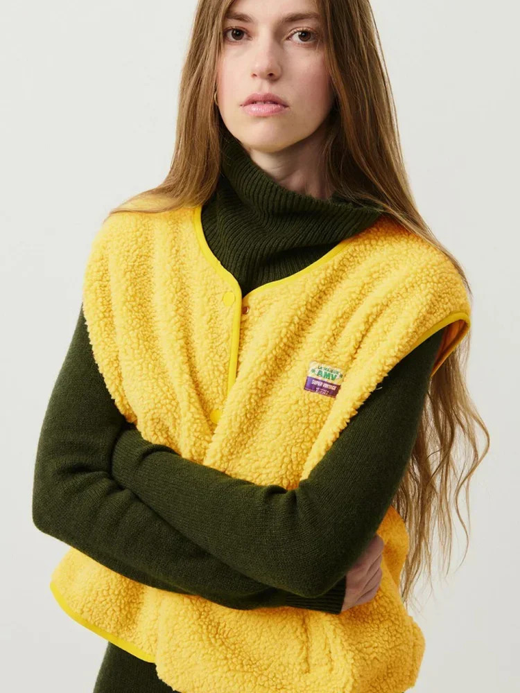 Womens Fashion Vintage Single Breasted Lamb Vest Sleeveless Pockets O Neck Tops 2025 Lady Spring Woolly Blended Coats 250506