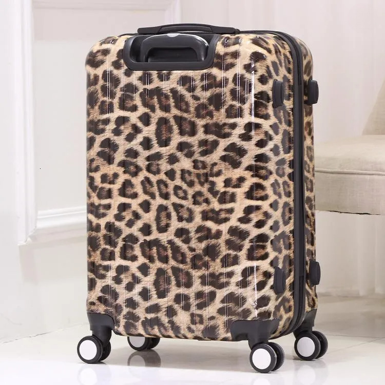Leopard Print Rolling Lage Carry-on Travel Bag PC Suitcase With Lock 2025 20in 563422cm 2.5kg New Free Delivery Designer Bag