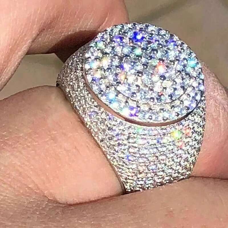 New boutique hip-hop jewelry luxurious dazzling cool pure silver chilled paving VVS moissanite men's party ring