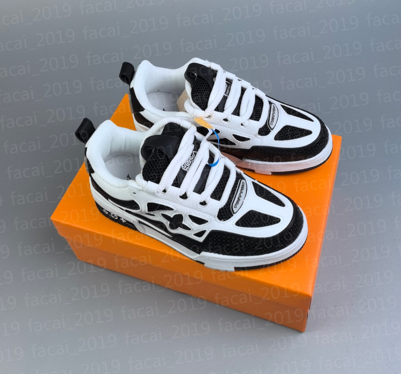 Skate Shoes Designer Trainers High Quality Men and Women Sneakers Casual Fashion Running Lace-up Low-top Sports Breathable Black White With Box TA333